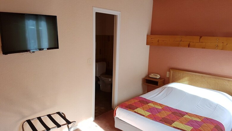 Hotel H�tel Restaurant Le Moulin Du Plain