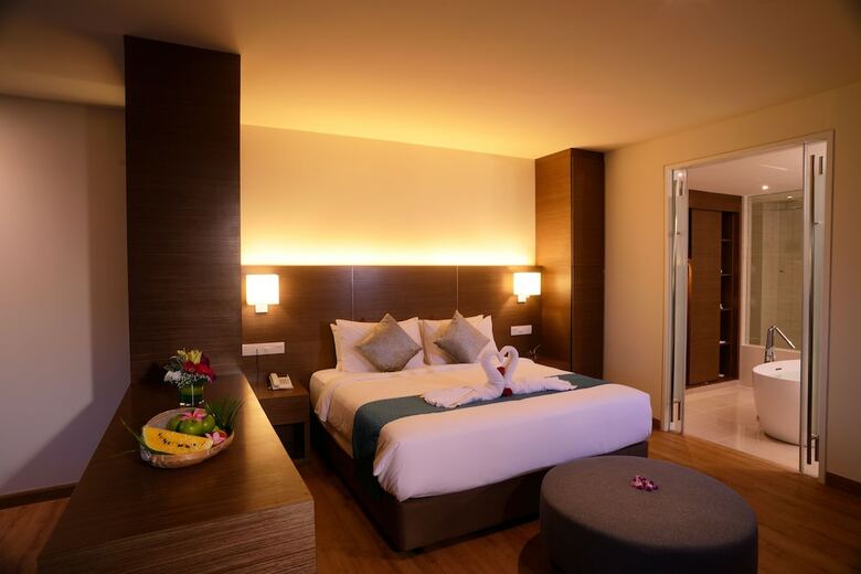 Hotel Bella Vista Waterfront Resort