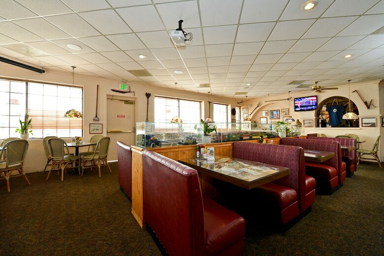 Historic Coronado Motor Hotel