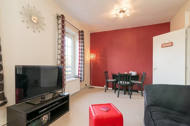 Apartamentos Cute 2br Home Near Tower Bridge, 4 Guests