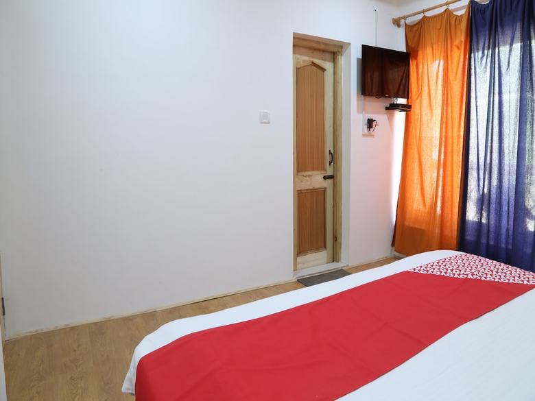 Oyo 14152 Hotel Eco Exotic