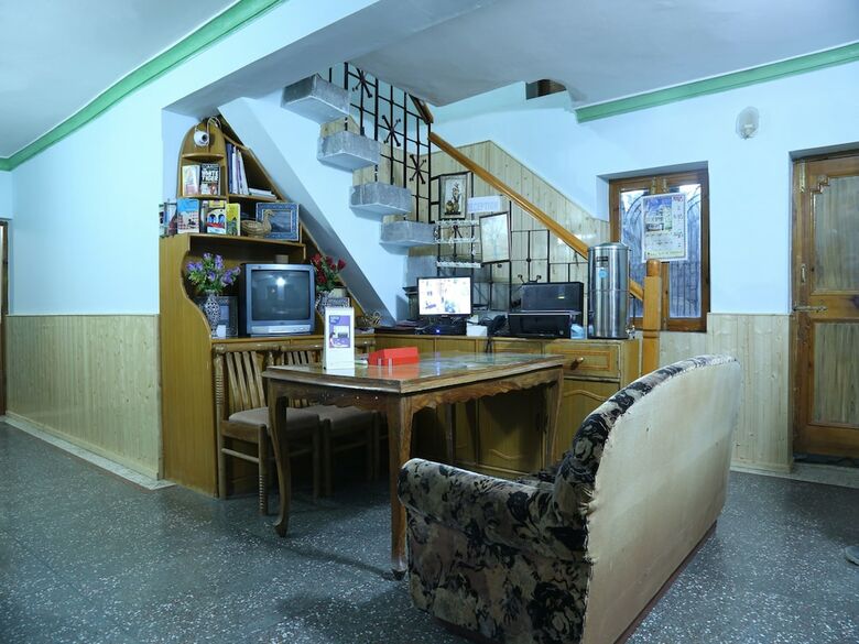 Hotel Oyo 14558 Magsoom Guest House