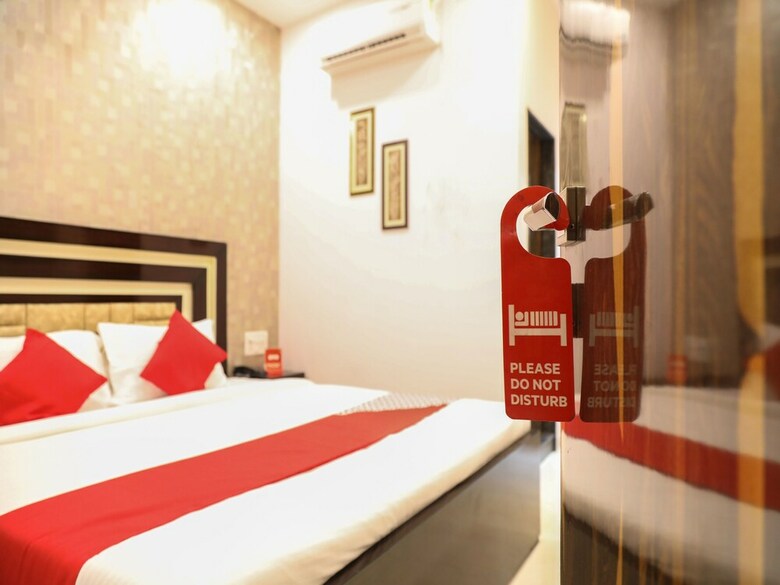 Hotel Oyo 14839 Orient Prime