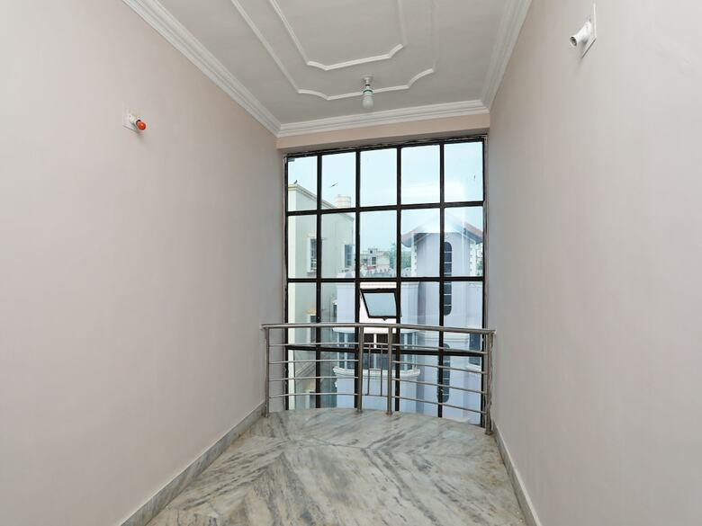 Hotel Oyo 14988 Regal Stays