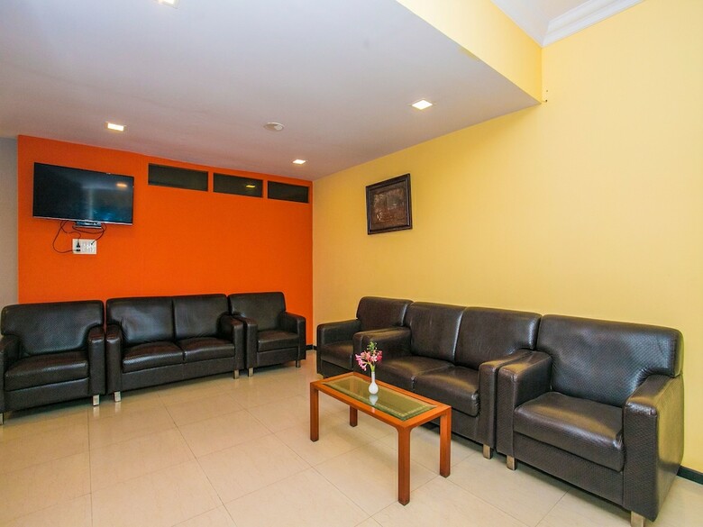 Hotel Oyo 3496 Dass Suites