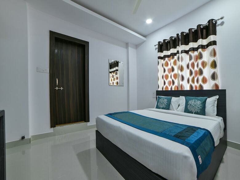 Hotel Oyo 16432 Sri Rama Inn