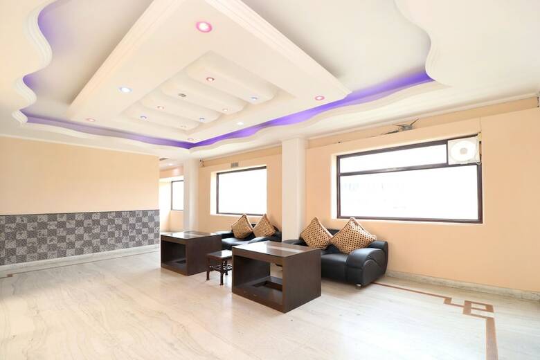 Oyo 17381 Hotel City Look