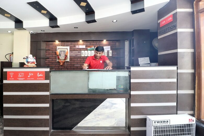Oyo 17381 Hotel City Look