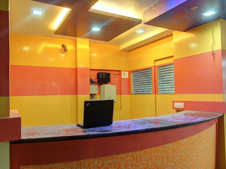 Hotel Oyo 17116 Lng Hospitality