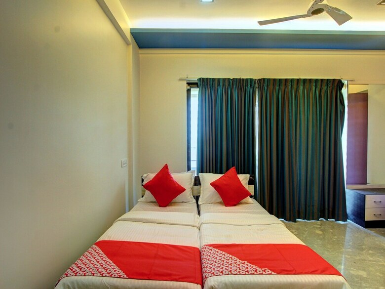 Hotel Oyo 17116 Lng Hospitality