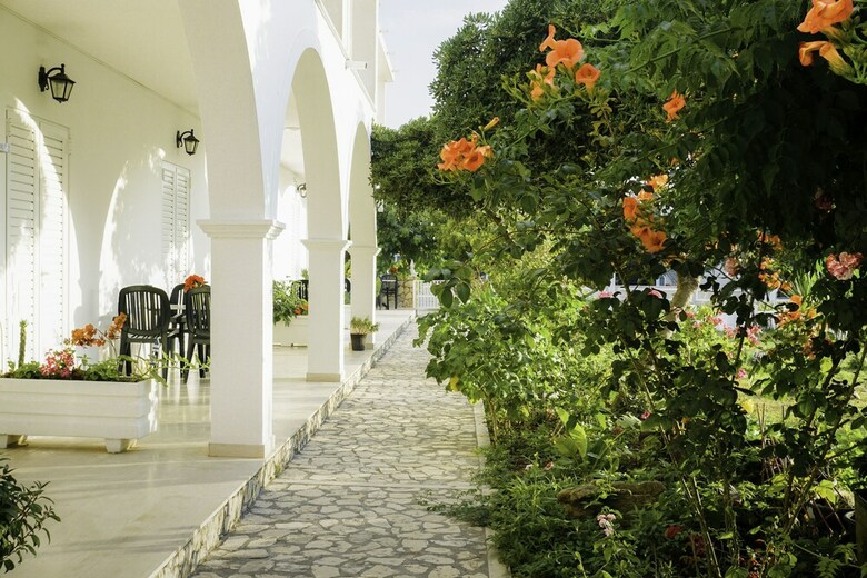Hotel Cubaneros Holiday Inn