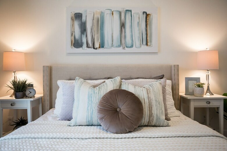 Quickstay - Stylish 2-bedroom Downtown Condo