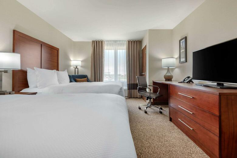 Hotel Comfort Inn & Suites