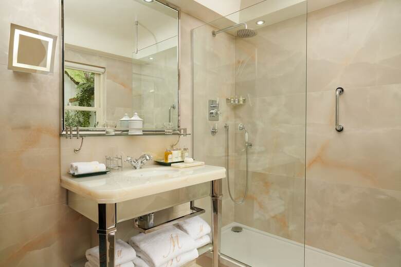 Apartamentos The Milestone Residences
