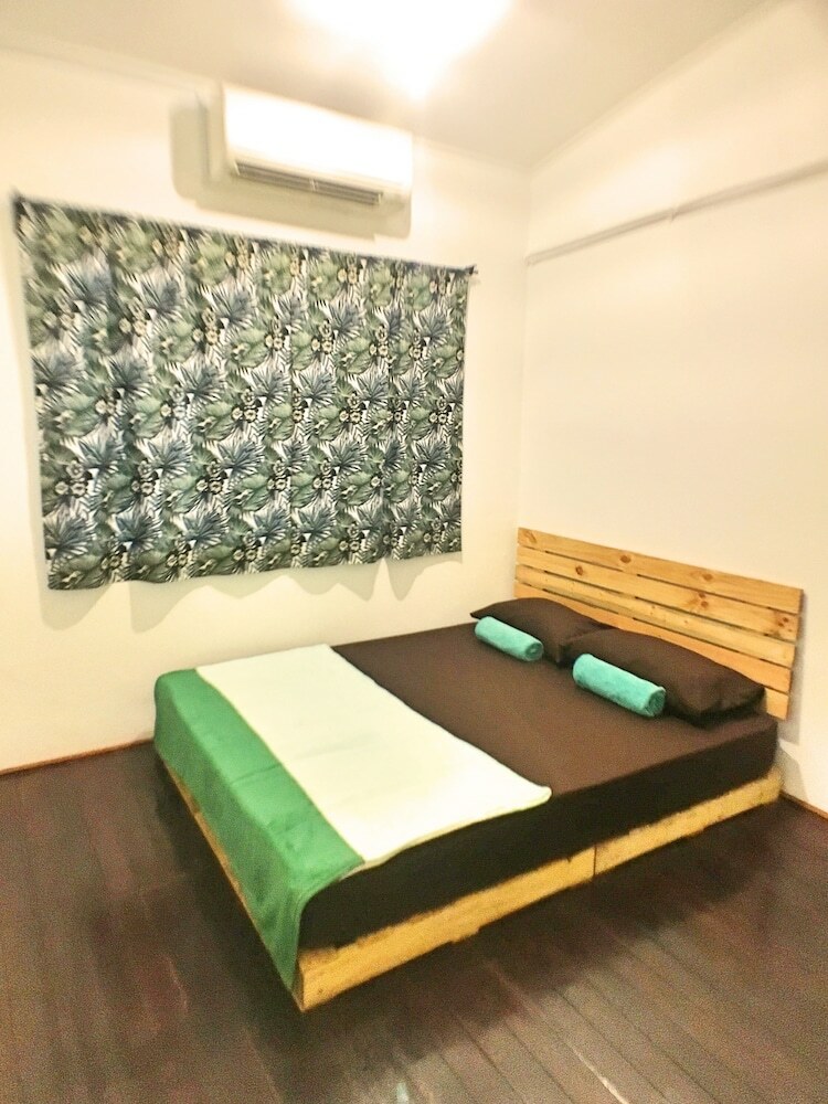 Hotel Lavender Green Home
