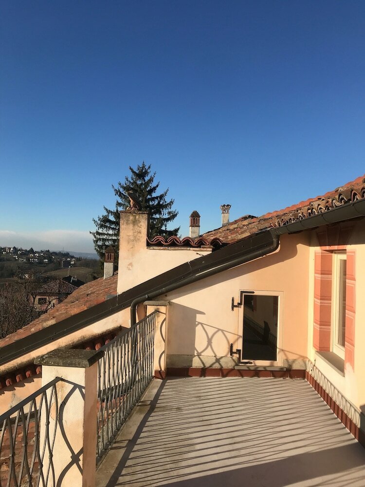 Bed & Breakfast Casa Dei Leoni Carpeneto