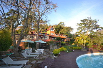 Hostal Pousada Le Siramat
