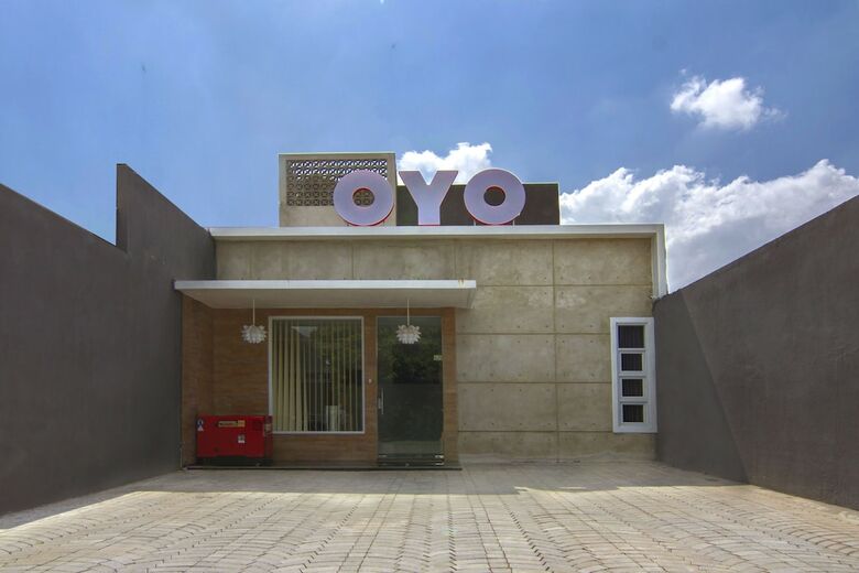 Hostal Oyo 195 Stay At H Guesthouse
