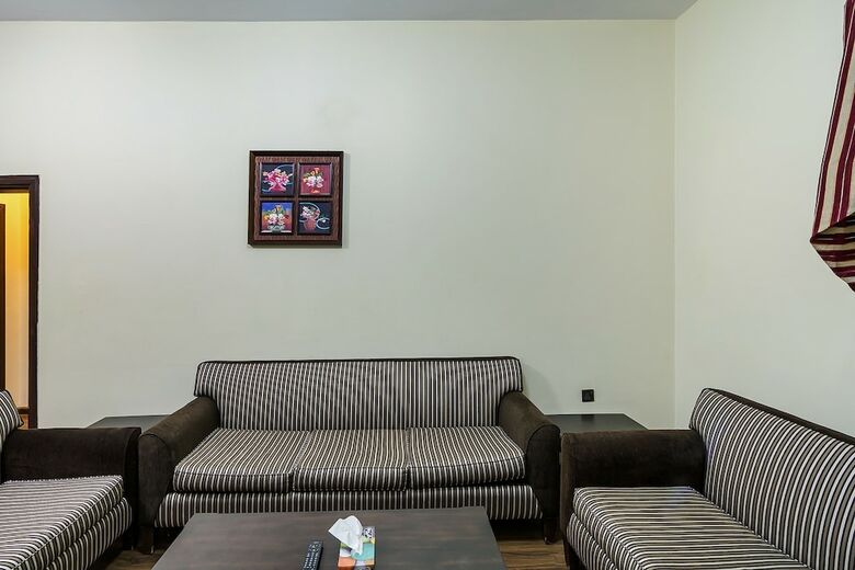 Apartamento Oyo 124 Dome Hotel Suites Al Orouba