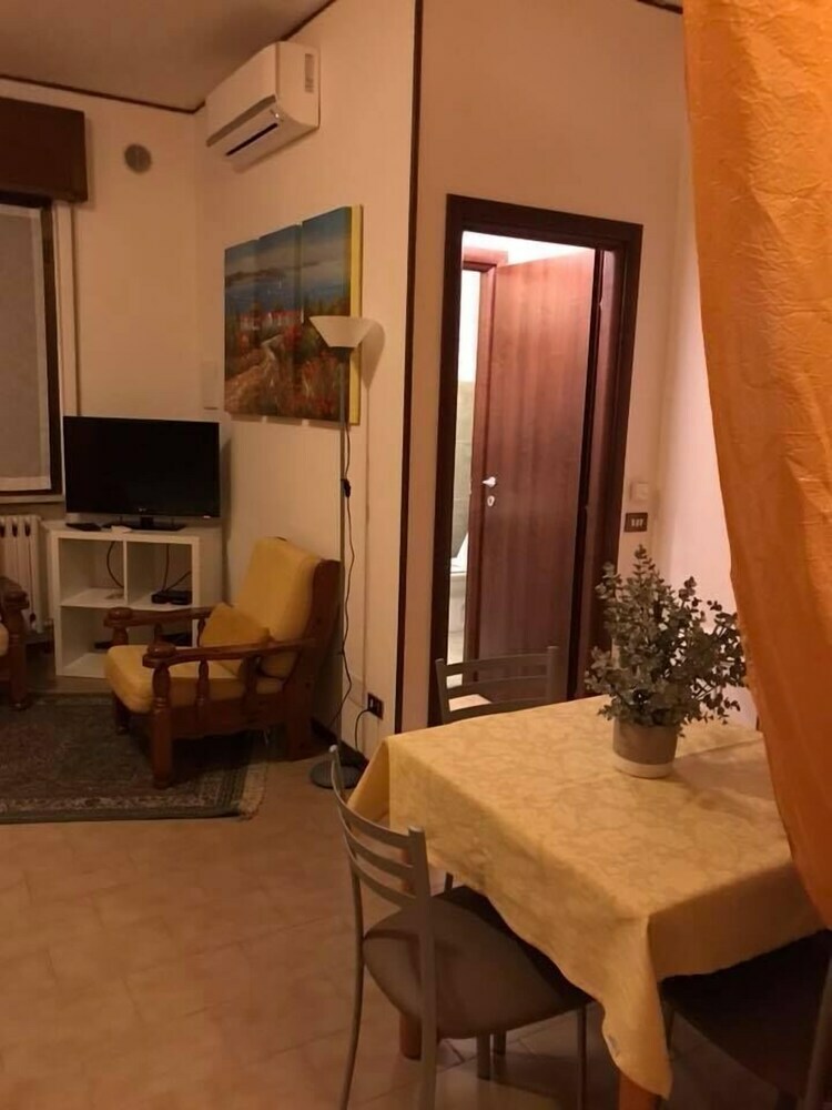Apartamento Appartamenti Verona Business And Fun 2
