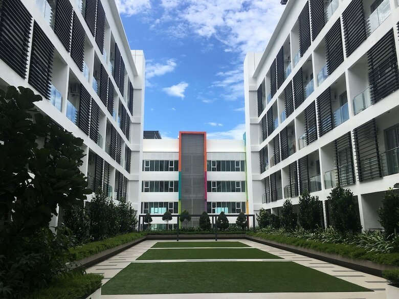 Hotel Jio Suites Aeropod Medium Quadruple Rooms