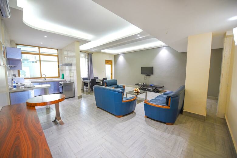 Aparthotel Bmk House Apartments