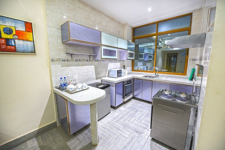 Aparthotel Bmk House Apartments
