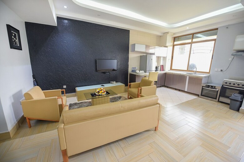 Aparthotel Bmk House Apartments