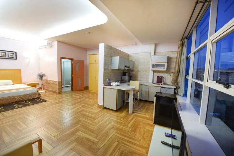 Aparthotel Bmk House Apartments