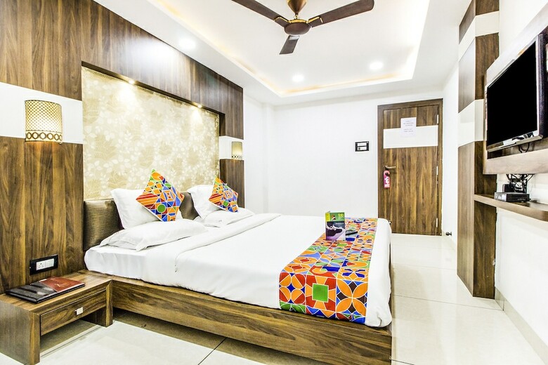Fabhotel Rajnandani Residency
