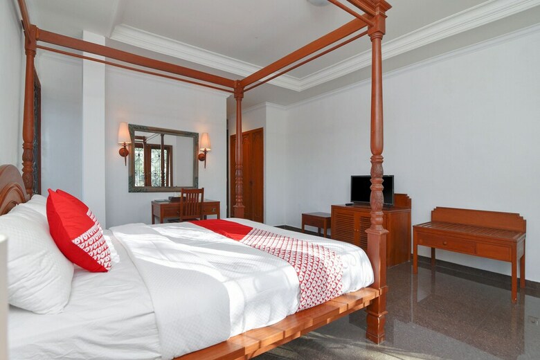 Hostal Oyo 190 Bsb Hotel