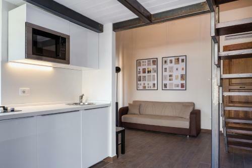 Alcal� Living Apartments