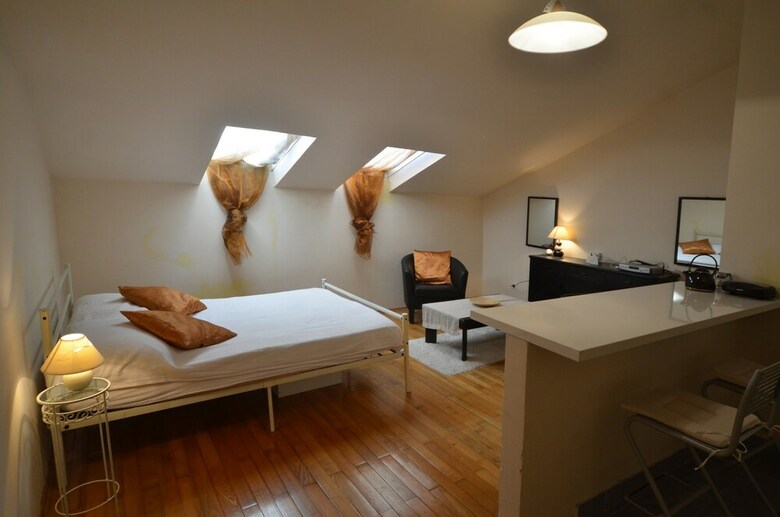 Old Town ?valba Apartments