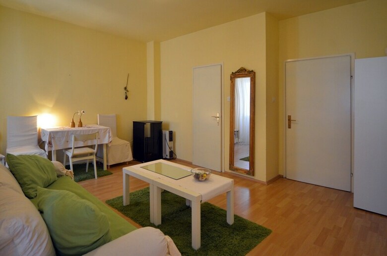 Old Town ?valba Apartments