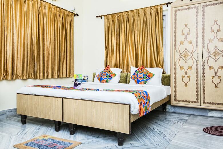 Fabhotel Astoria House Salt Lake