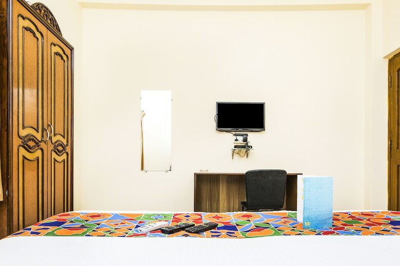 Fabhotel Astoria House Salt Lake