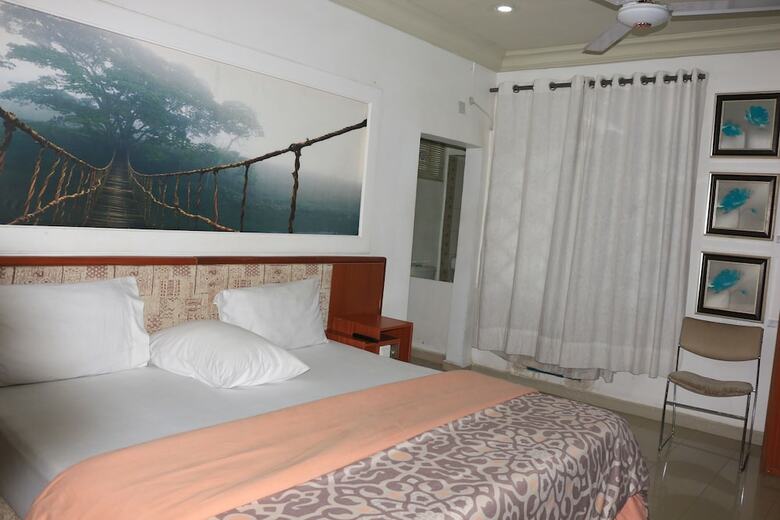 Hotel Naturemark Gallery And Guest House