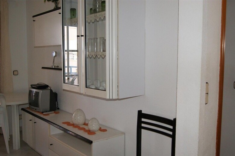 Apartamentos Marineu Primera Linea Playa Cargador 2/4