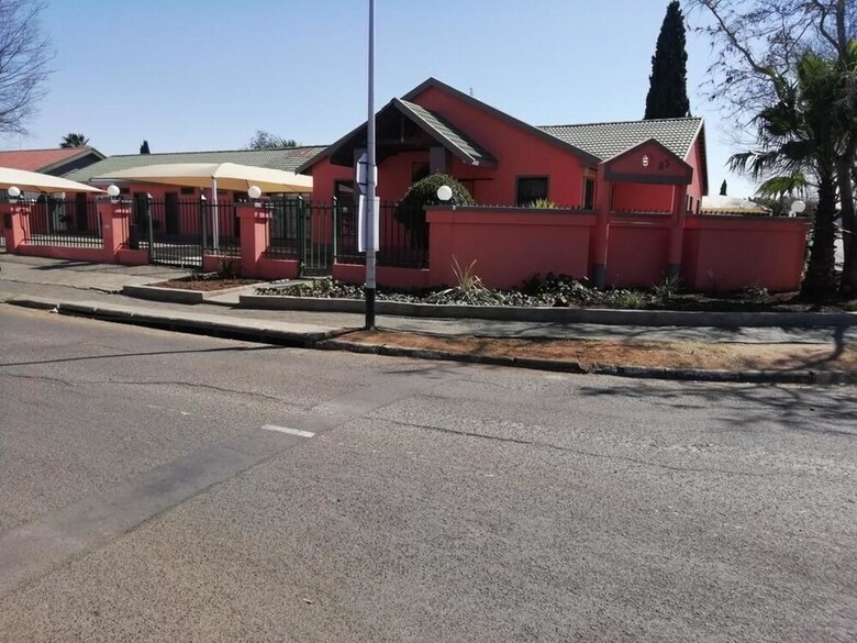Hotel Rosepark Guest House