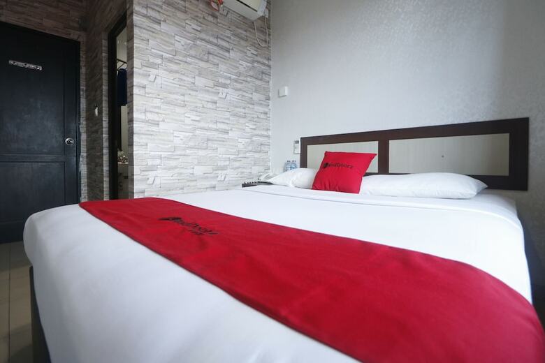 Hotel Reddoorz @ Batu Aji Batam