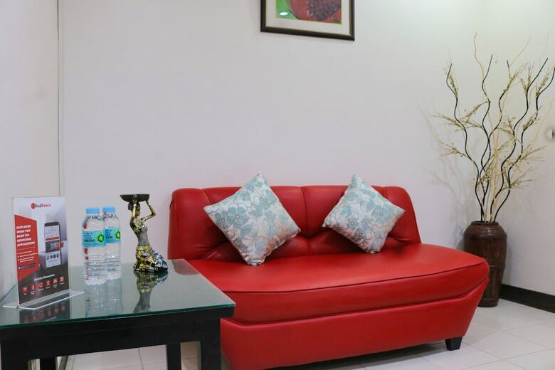 Hotel Reddoorz Plus @ Mabolo Cebu