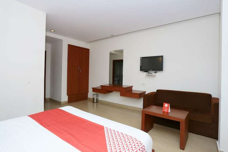 Hotel Oyo 16864 Soubhagya Residency