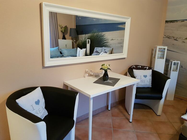 Apartamentos Ferienwohnung M�wennest