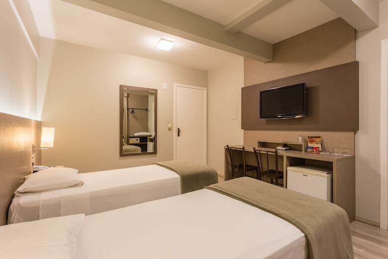 Hotel Farol Da Ilha