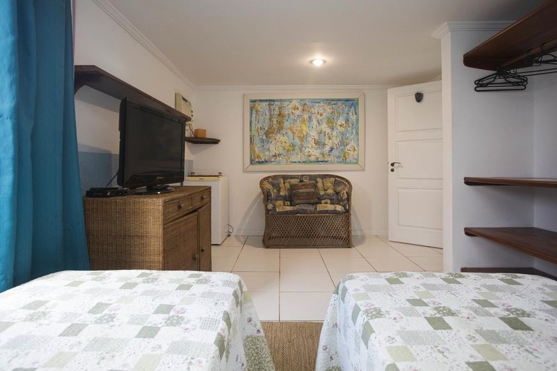 Hostal Spazio Buzios Guesthouse