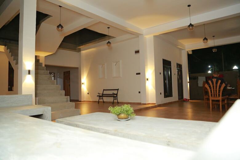 Hotel Midigama Holiday Inn