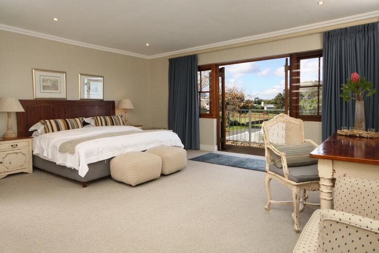 Hotel Lavender Manor Guest Lodge