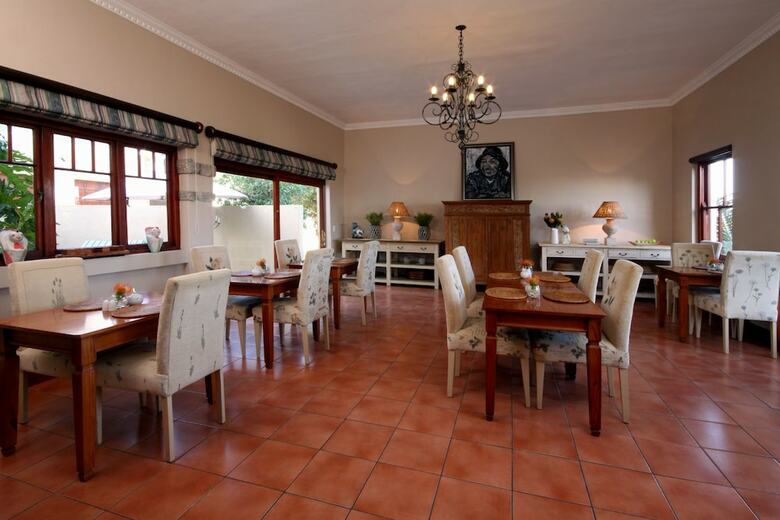 Hotel Lavender Manor Guest Lodge