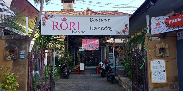 Hotel Rori Homestay
