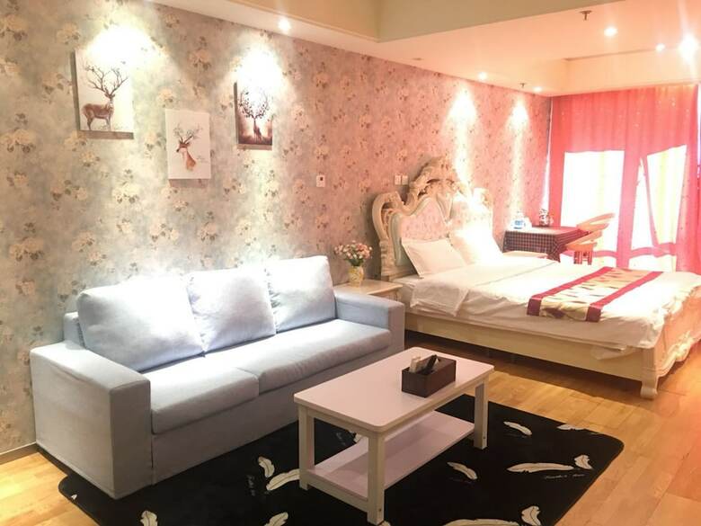Tiandi Huadian Apartment Qilinshe